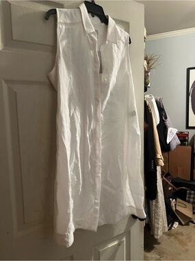 Sleeveless White Button-Front Shirt Dress